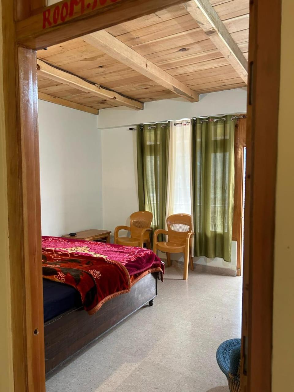 New Brahma Cafe Guest House Kalgha Zewnętrze zdjęcie